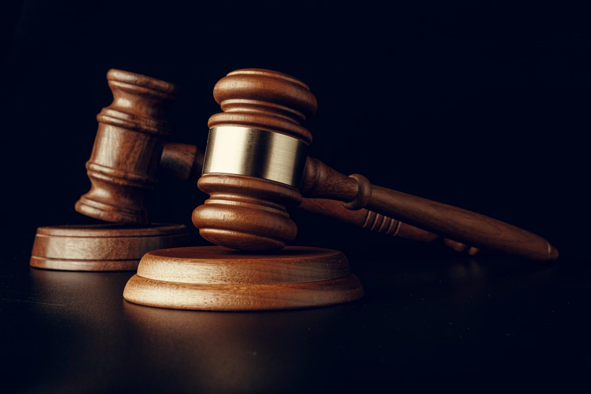 La justice algorithmique à l'épreuve : Protéger les salariés des discriminations invisibles